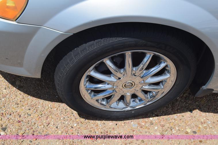 image for item K2784 2001 Chrysler Sebring