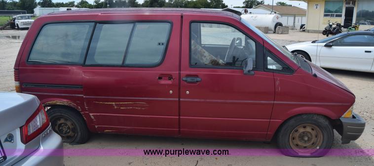 image for item K2785 1994 Ford Aerostar van