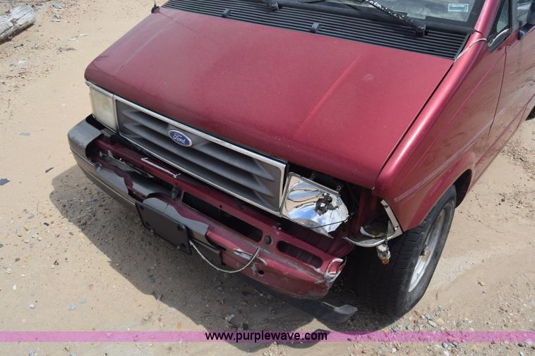 image for item K2785 1994 Ford Aerostar van