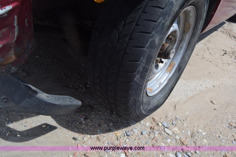 image for item K2785 1994 Ford Aerostar van