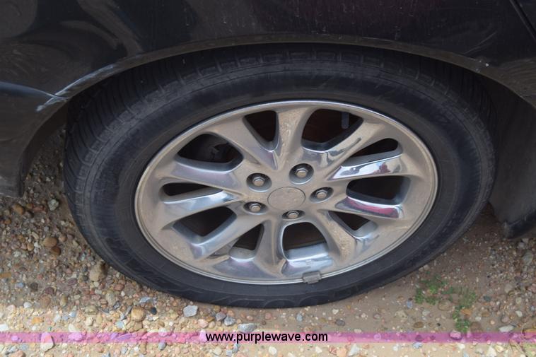 image for item K2786 1999 Chrysler 300M