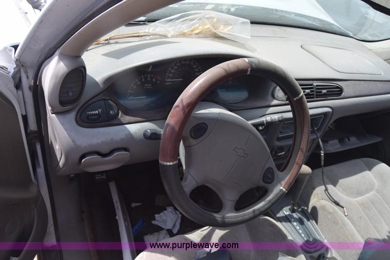 image for item K2788 1998 Chevrolet Malibu