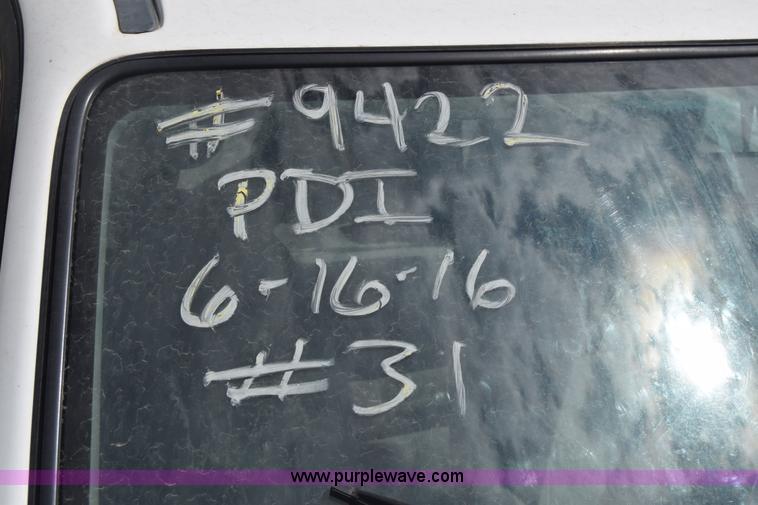 image for item K2790 1997 Ford Escort Wagon