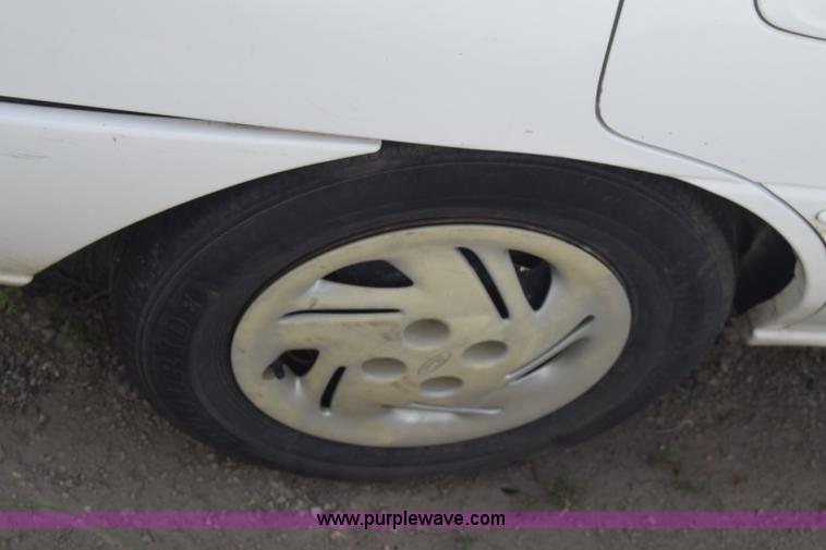 image for item K2790 1997 Ford Escort Wagon