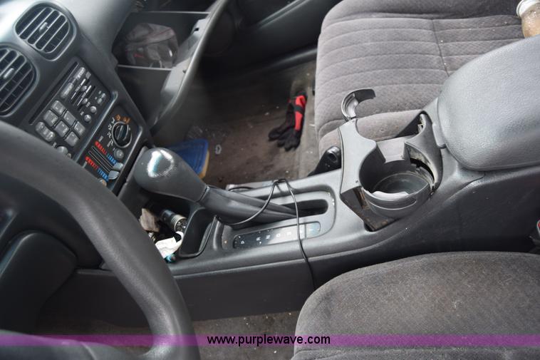 image for item K2791 2002 Pontiac Grand Prix