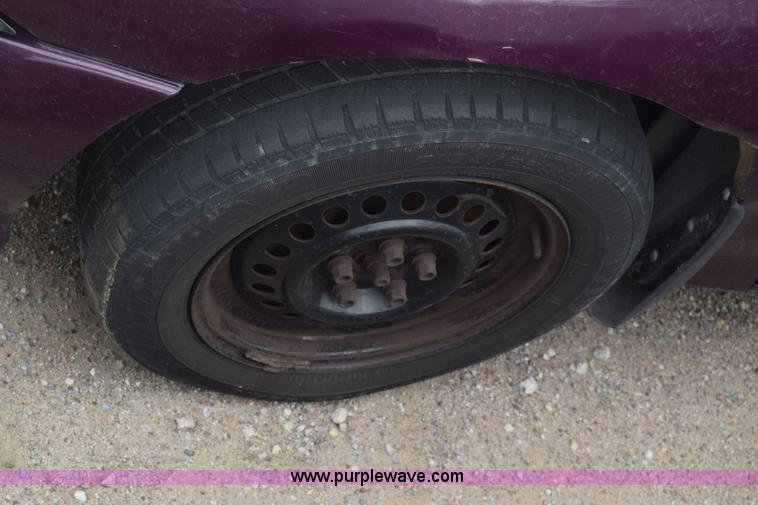 image for item K2792 1995 Chevrolet Cavalier