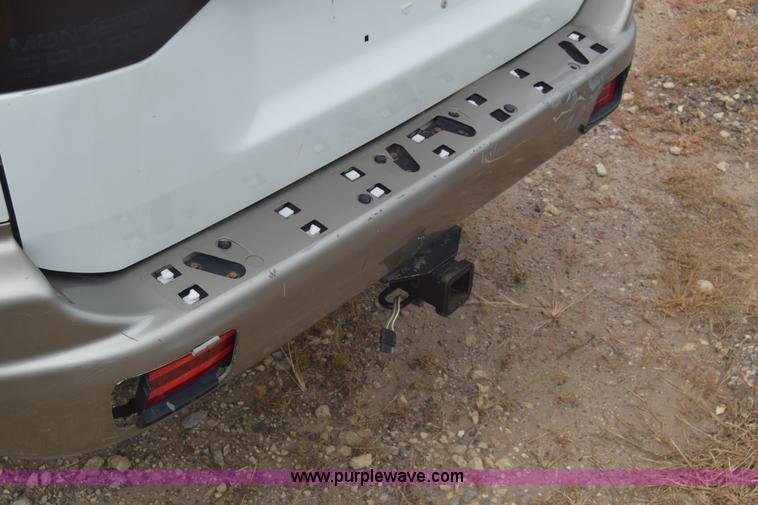 image for item K2793 2000 Mitsubishi Montero Sport SUV