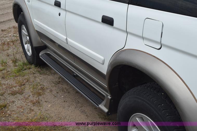 image for item K2793 2000 Mitsubishi Montero Sport SUV