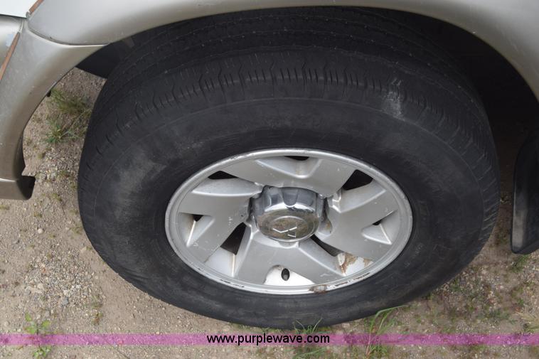 image for item K2793 2000 Mitsubishi Montero Sport SUV