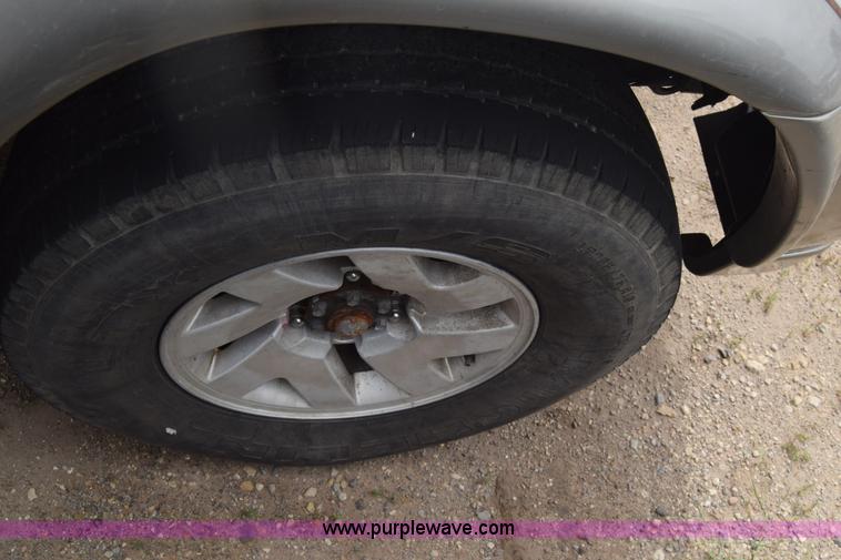 image for item K2793 2000 Mitsubishi Montero Sport SUV