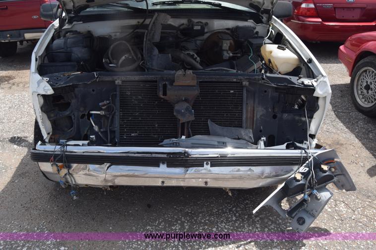 image for item K2800 1995 GMC Sierra 1500 pickup truck