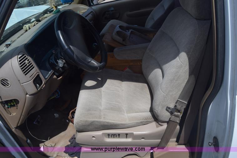 image for item K2800 1995 GMC Sierra 1500 pickup truck