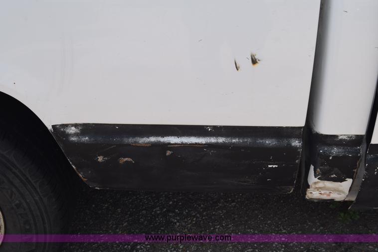 image for item K2800 1995 GMC Sierra 1500 pickup truck