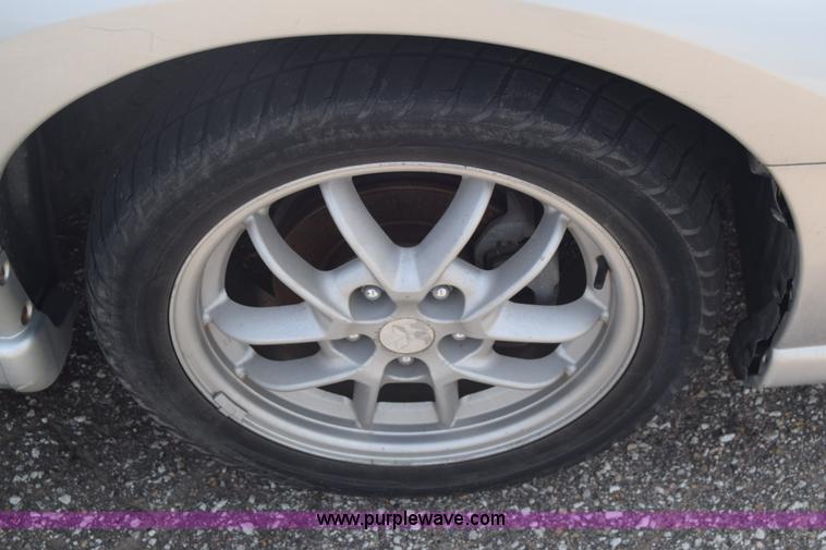 image for item K2802 2002 Mitsubishi Eclipse