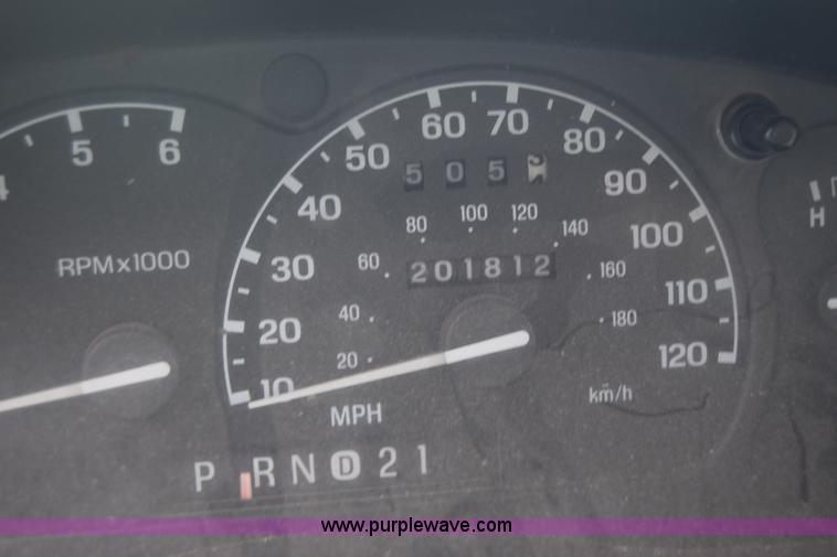 image for item K2803 1998 Ford Ranger SuperCab pickup truck