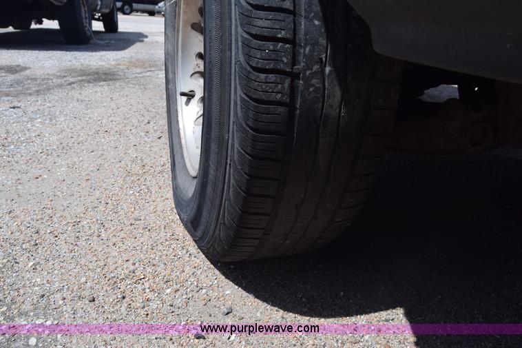 image for item K2803 1998 Ford Ranger SuperCab pickup truck