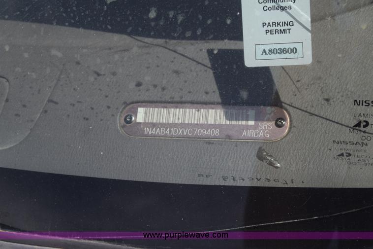 image for item K2804 1997 Nissan Sentra