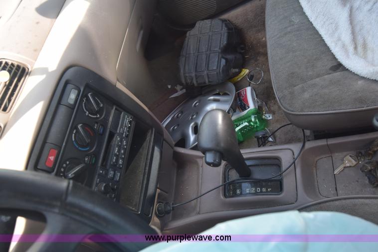 image for item K2804 1997 Nissan Sentra