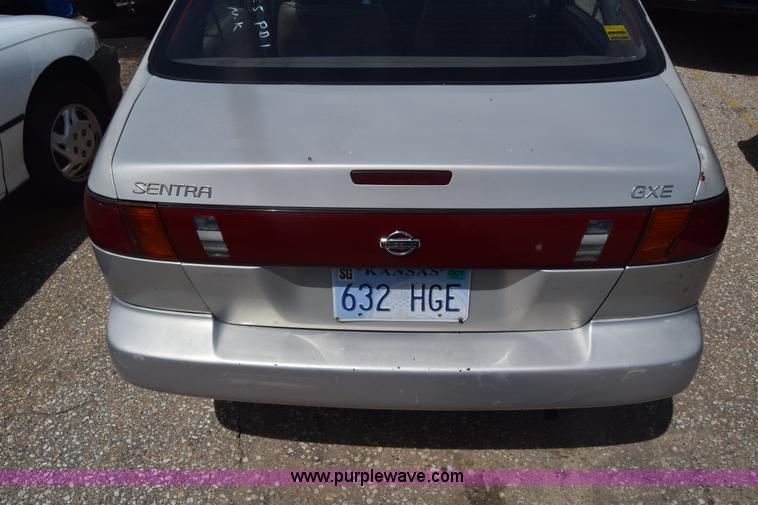 image for item K2804 1997 Nissan Sentra