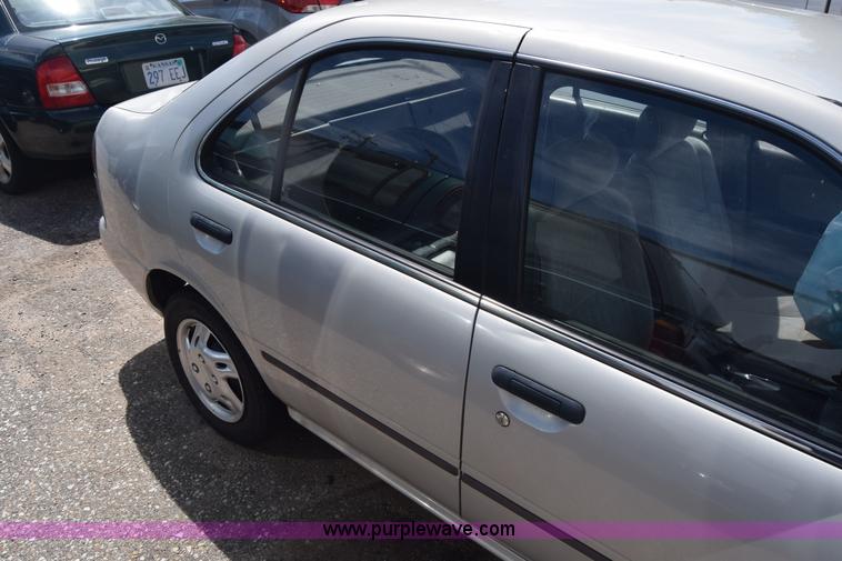 image for item K2804 1997 Nissan Sentra