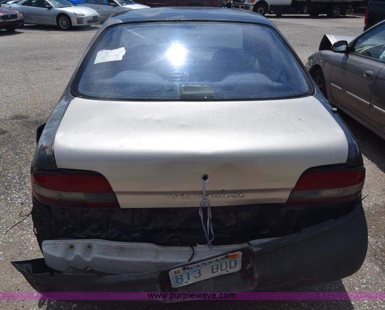 image for item K2807 1995 Nissan Altima