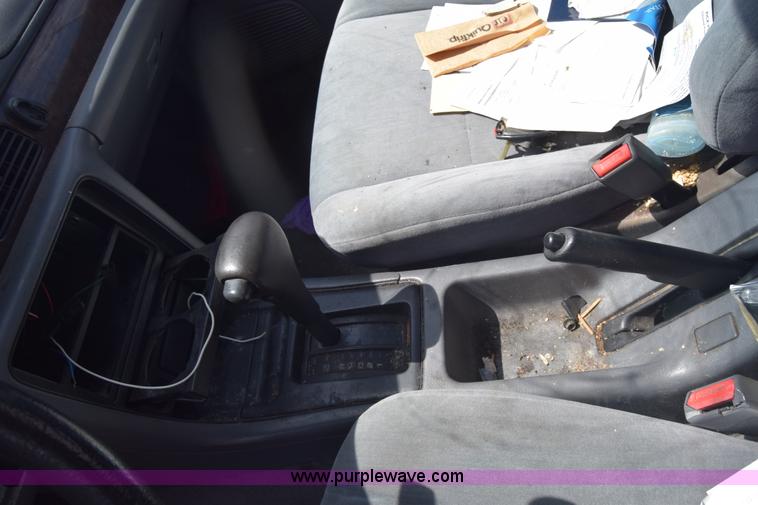 image for item K2807 1995 Nissan Altima