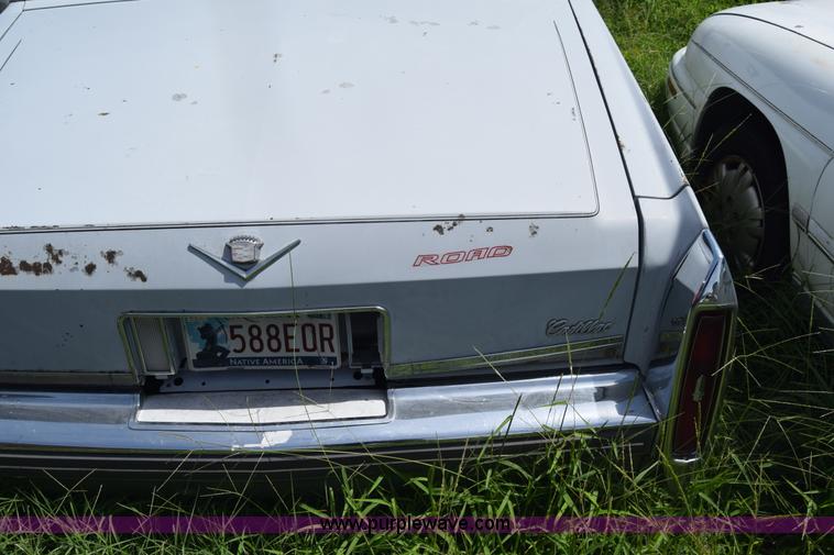 image for item K2808 1981 Cadillac DeVille