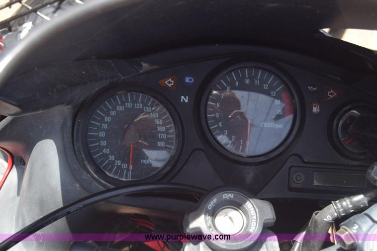 image for item K2811 1999 Honda CBR600F4 motorcycle