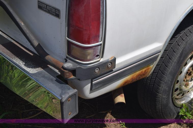 image for item K2813 1987 Chevrolet S10 Blazer SUV