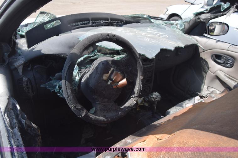 image for item K2826 2001 Saturn SL SL1