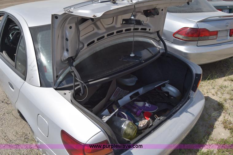 image for item K2826 2001 Saturn SL SL1