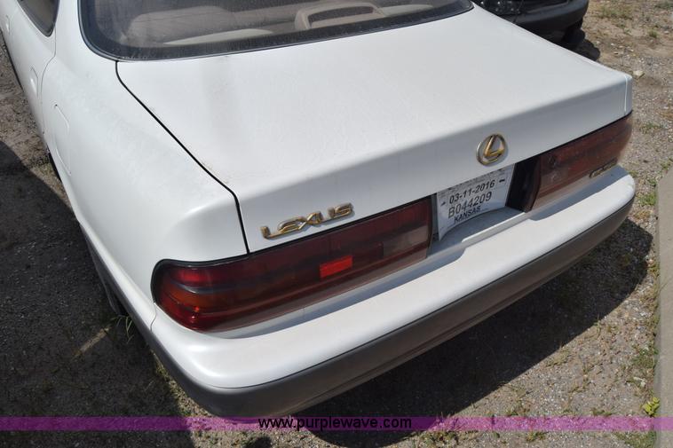 image for item K2829 1994 Lexus ES 300