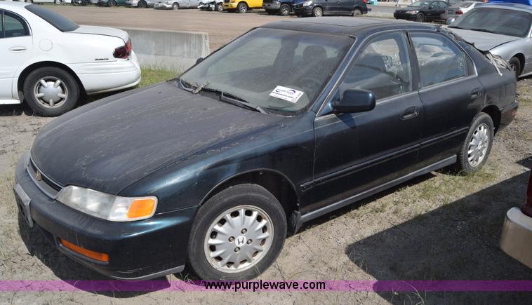 image for item K2830 1997 Honda Accord