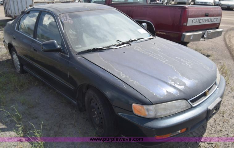 image for item K2830 1997 Honda Accord