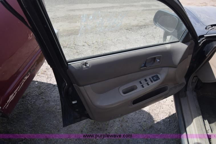 image for item K2830 1997 Honda Accord