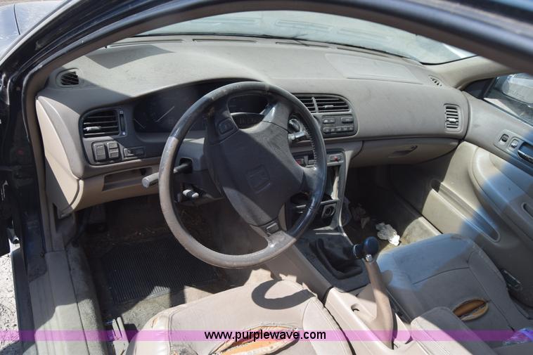 image for item K2830 1997 Honda Accord