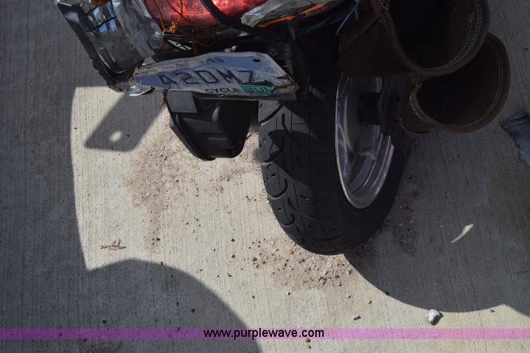 image for item K2832 2014 Tao Tao moped