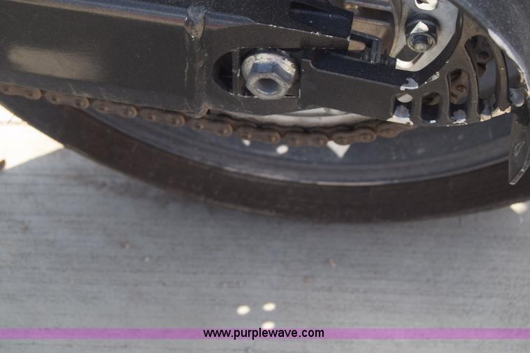 image for item K2833 2002 Honda CBR600F4 motorcycle