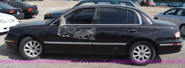 image for item K2834 2004 Kia Amanti