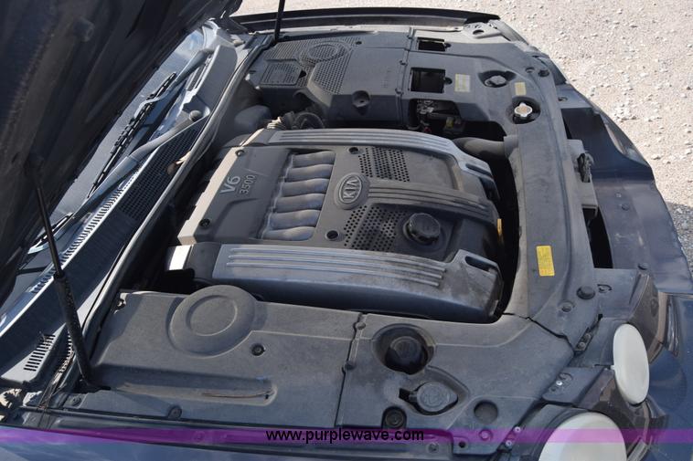 image for item K2834 2004 Kia Amanti