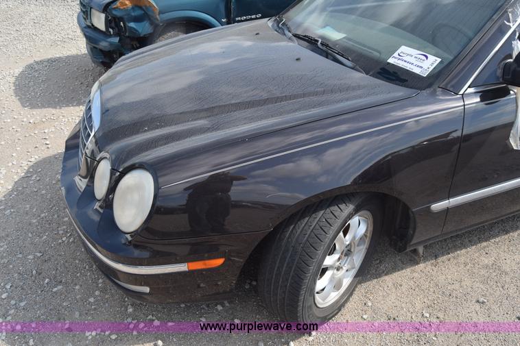 image for item K2834 2004 Kia Amanti