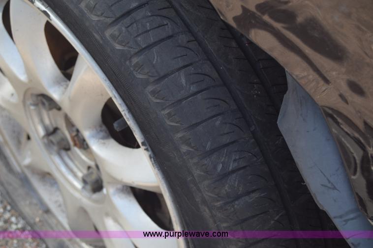 image for item K2834 2004 Kia Amanti