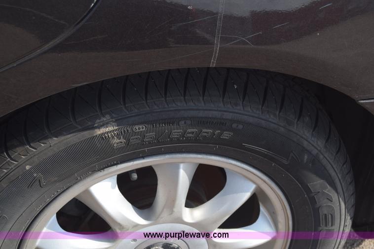 image for item K2834 2004 Kia Amanti