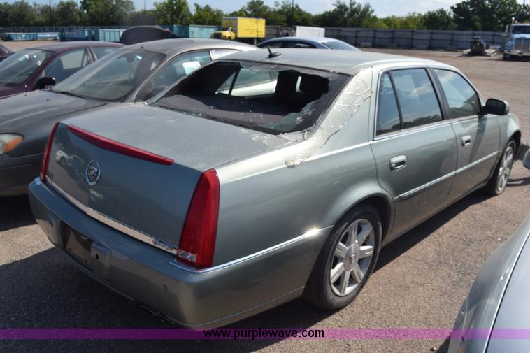 image for item K2835 2006 Cadillac DTS