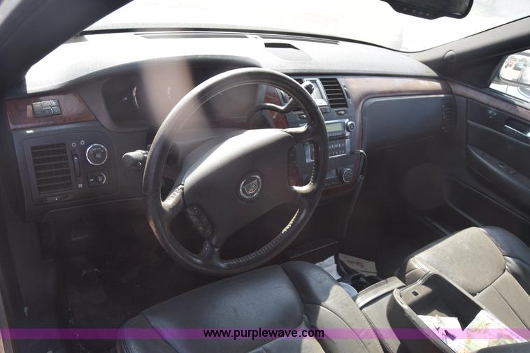 image for item K2835 2006 Cadillac DTS