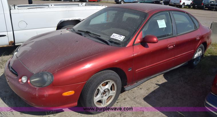 image for item K2836 1999 Ford Taurus
