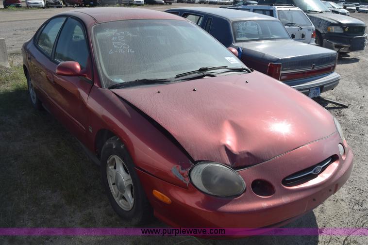 image for item K2836 1999 Ford Taurus