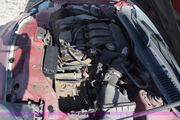 image for item K2836 1999 Ford Taurus