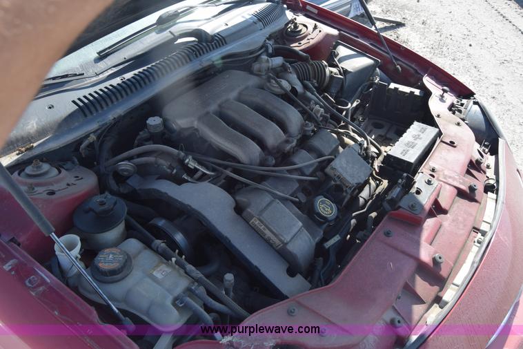 image for item K2836 1999 Ford Taurus