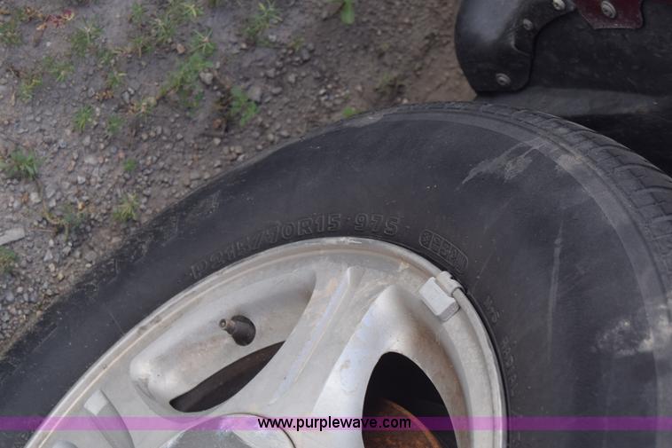 image for item K2836 1999 Ford Taurus